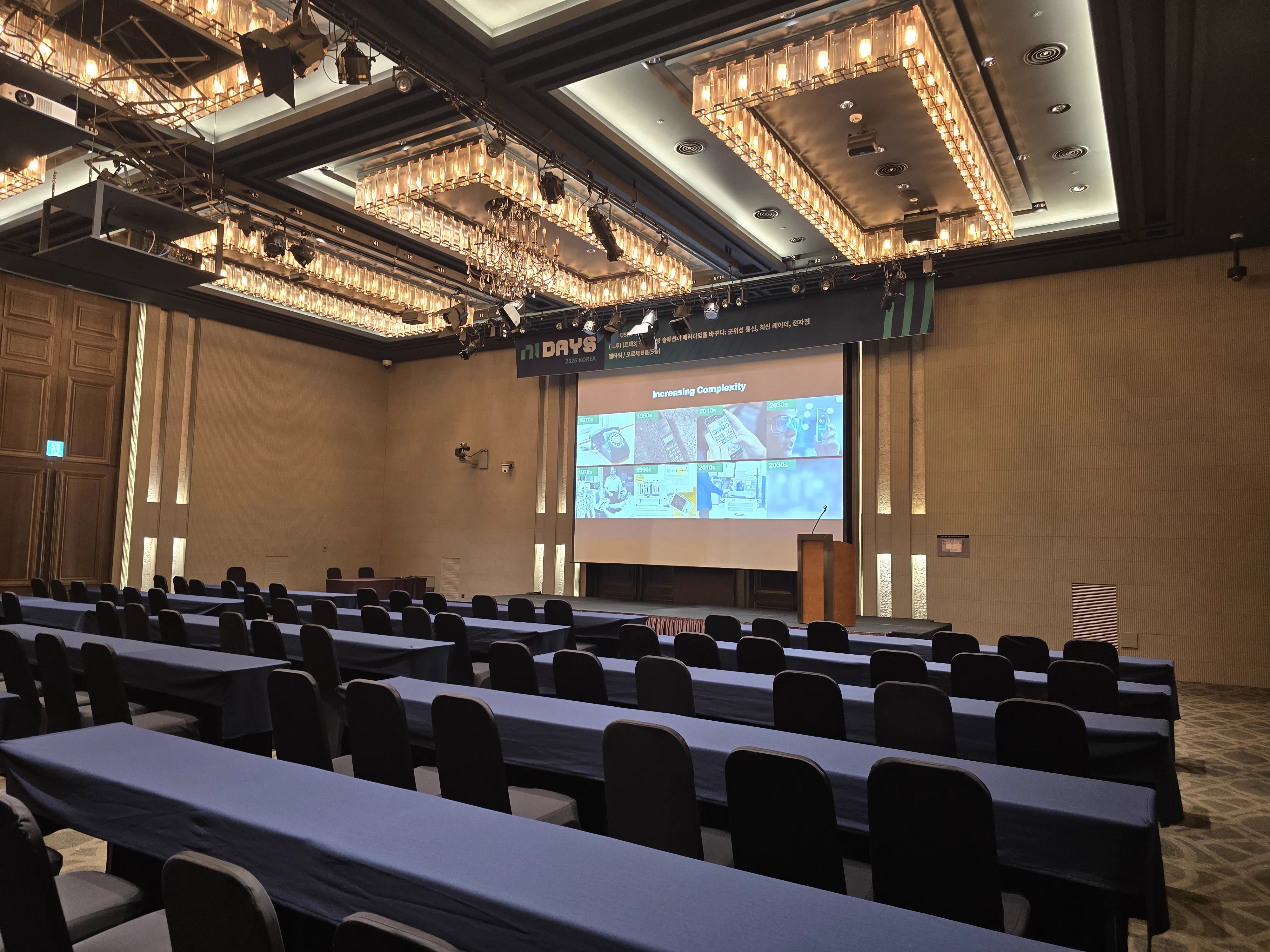 6층으로 비디오 소스 연결한 모습